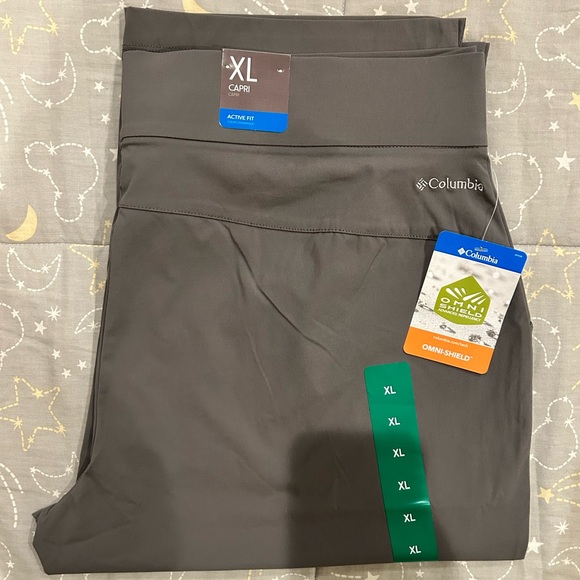 Columbia Pants - Columbia Ladies Pull On Capri - GRAY ( EXTRA LARGE )